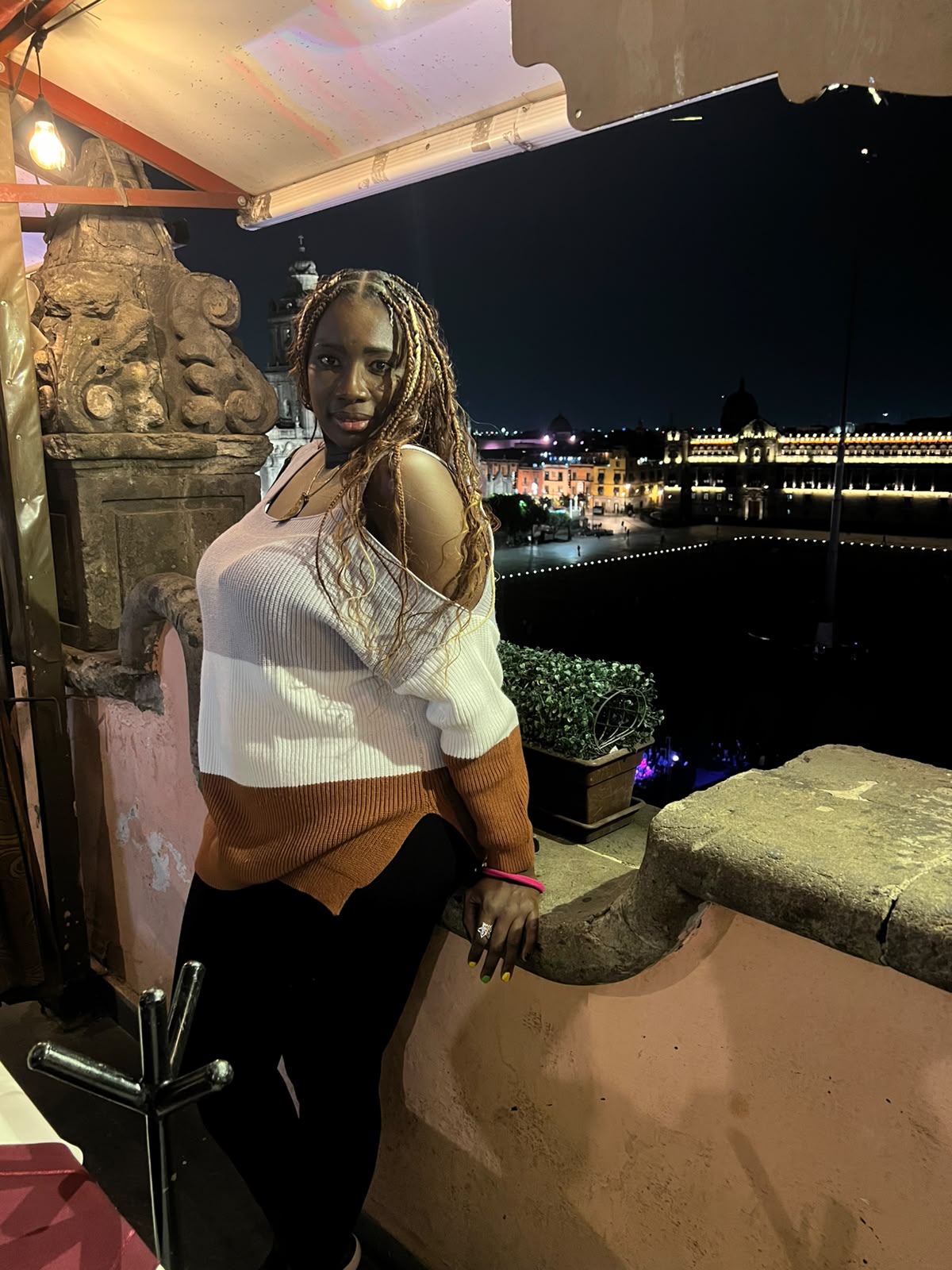 Mahalia en su viaje a México